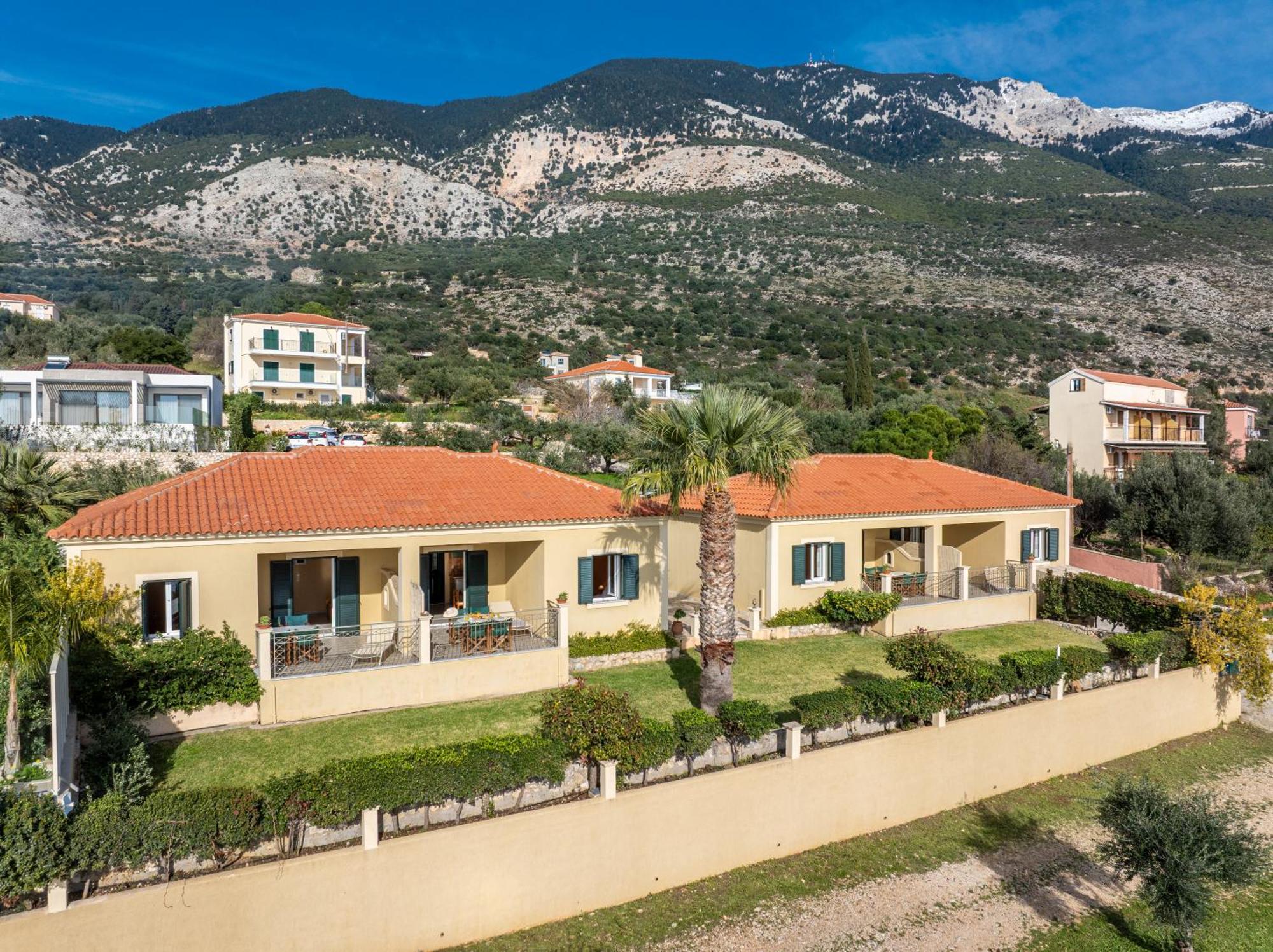 Eleftheria Apartments Vlachata Eksteriør billede